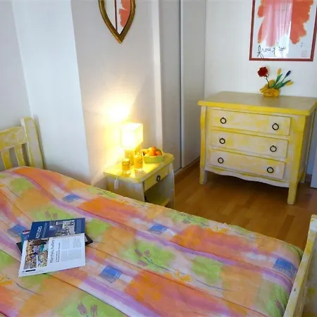 Centre Luchon, 6 Pers, Proche Thermes, Balcon, Parking - Fr-1-313-150 Bagneres-de-Luchon