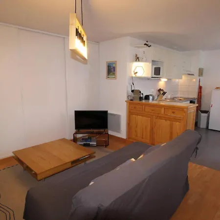 Centre Luchon, 6 Pers, Proche Thermes, Balcon, Parking - Fr-1-313-150 Bagneres-de-Luchon