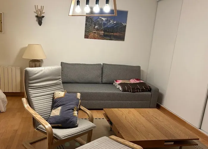 Apartment Centre Luchon, 6 Pers, Proche Thermes, Balcon, Parking - Fr-1-313-150 Bagnères-de-Luchon